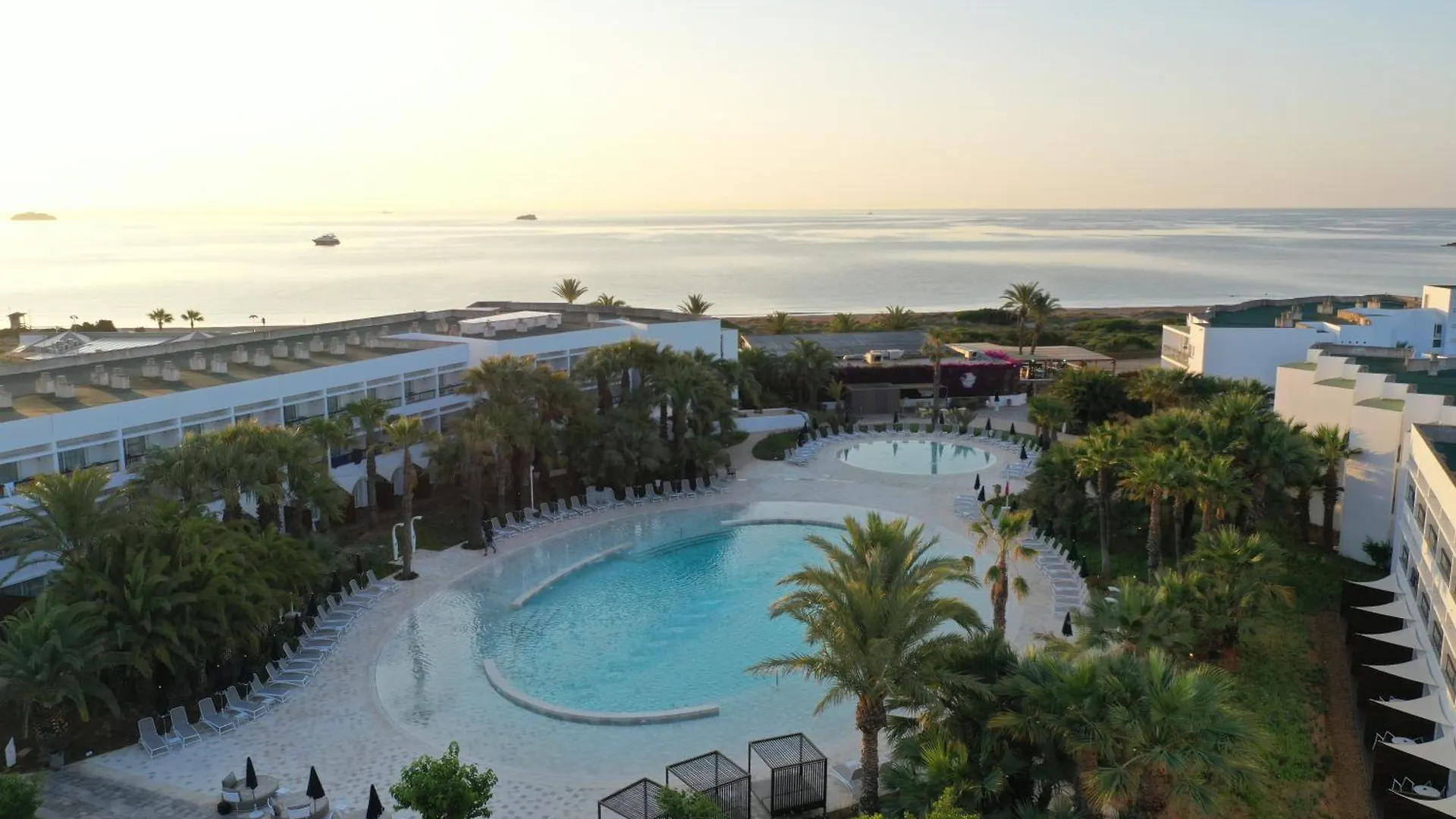Grand Palladium Palace Ibiza Resort&Spa- All Inclusive Playa d'en Bossa Hotel