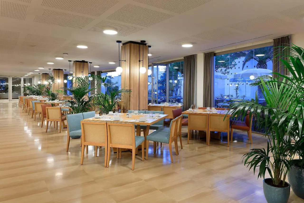 Grand Palladium Select Palace Ibiza Playa d'en Bossa España
